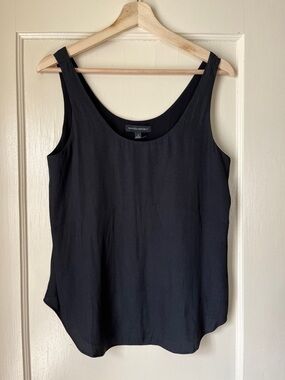 Banana Republic Black Scoop Neck Tank Top